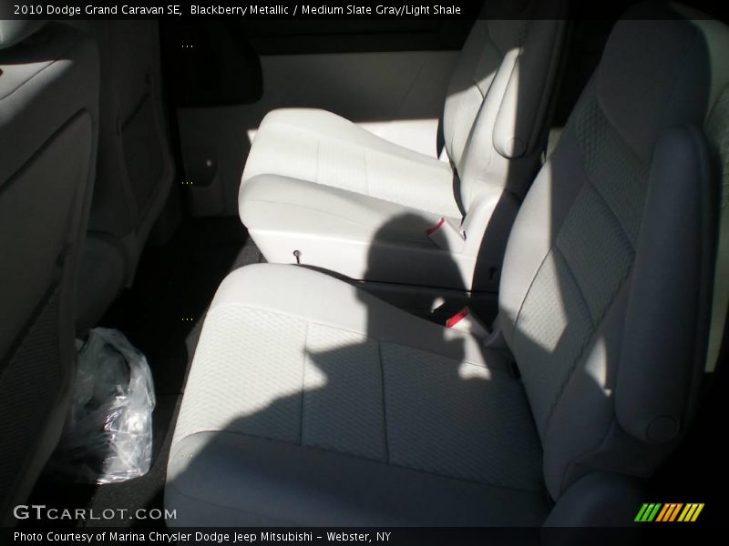 Blackberry Metallic / Medium Slate Gray/Light Shale 2010 Dodge Grand Caravan SE