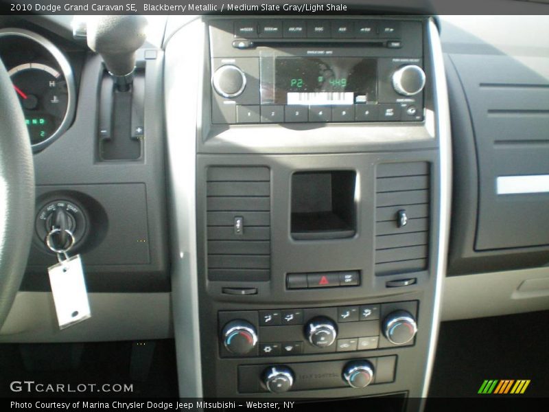 Blackberry Metallic / Medium Slate Gray/Light Shale 2010 Dodge Grand Caravan SE