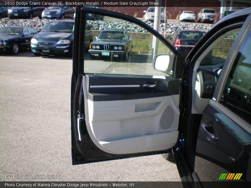 Blackberry Metallic / Medium Slate Gray/Light Shale 2010 Dodge Grand Caravan SE