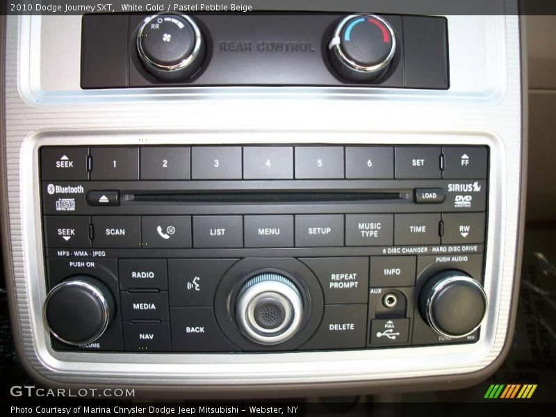 White Gold / Pastel Pebble Beige 2010 Dodge Journey SXT