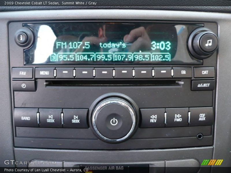 Summit White / Gray 2009 Chevrolet Cobalt LT Sedan