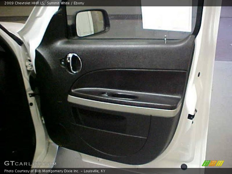 Summit White / Ebony 2009 Chevrolet HHR LS