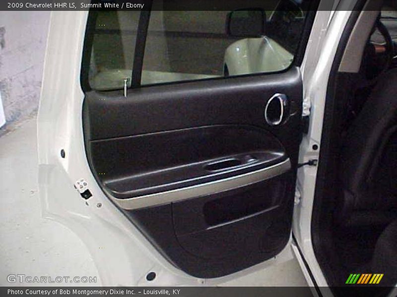 Summit White / Ebony 2009 Chevrolet HHR LS