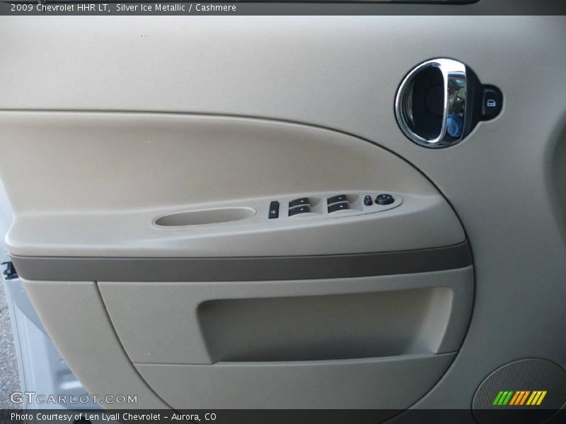 Silver Ice Metallic / Cashmere 2009 Chevrolet HHR LT