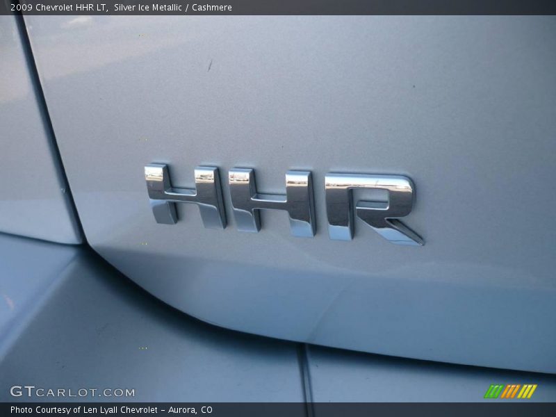 Silver Ice Metallic / Cashmere 2009 Chevrolet HHR LT