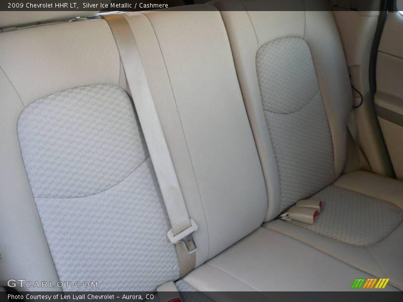 Silver Ice Metallic / Cashmere 2009 Chevrolet HHR LT