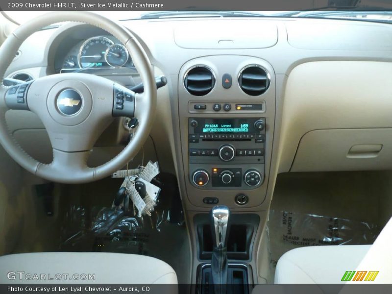 Silver Ice Metallic / Cashmere 2009 Chevrolet HHR LT