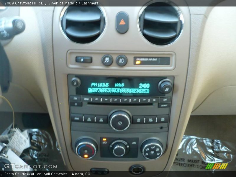 Silver Ice Metallic / Cashmere 2009 Chevrolet HHR LT