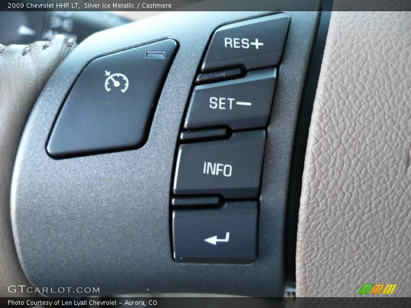 Silver Ice Metallic / Cashmere 2009 Chevrolet HHR LT