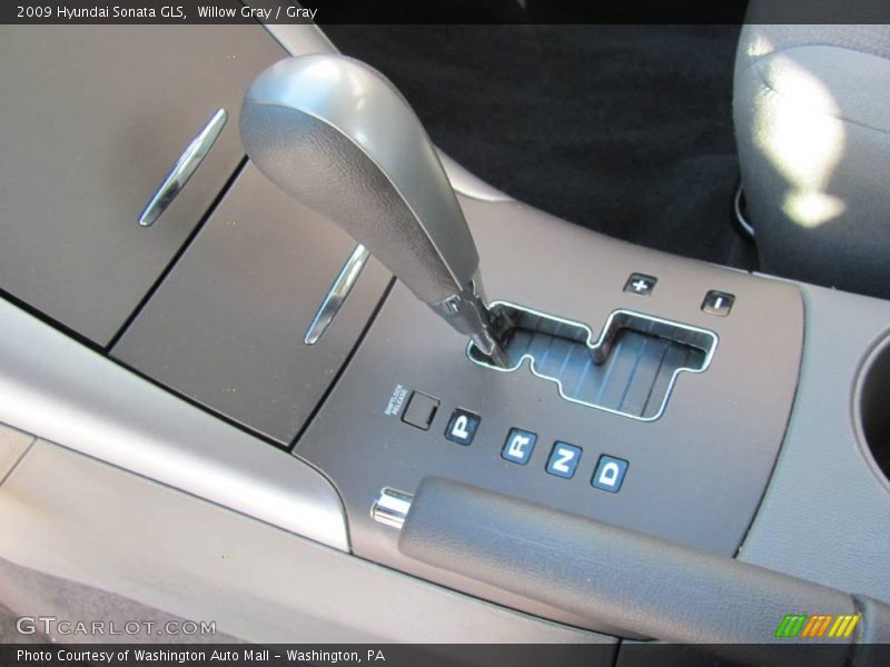 Willow Gray / Gray 2009 Hyundai Sonata GLS