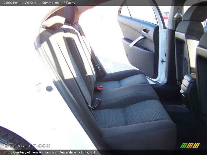 Summit White / Ebony 2009 Pontiac G6 Sedan
