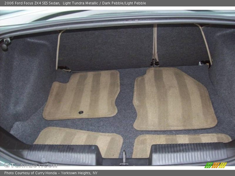 Light Tundra Metallic / Dark Pebble/Light Pebble 2006 Ford Focus ZX4 SES Sedan