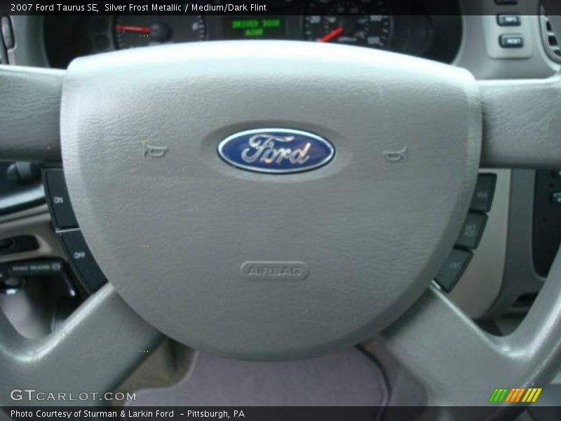 Silver Frost Metallic / Medium/Dark Flint 2007 Ford Taurus SE