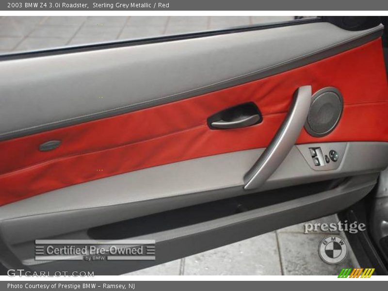Sterling Grey Metallic / Red 2003 BMW Z4 3.0i Roadster