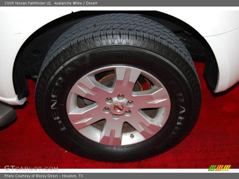 Avalanche White / Desert 2006 Nissan Pathfinder LE