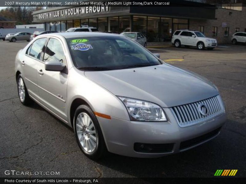 Satellite Silver Metallic / Medium Light Stone/Dark Charcoal 2007 Mercury Milan V6 Premier