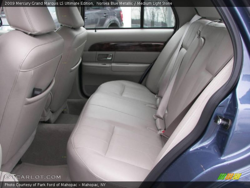 Norsea Blue Metallic / Medium Light Stone 2009 Mercury Grand Marquis LS Ultimate Edition