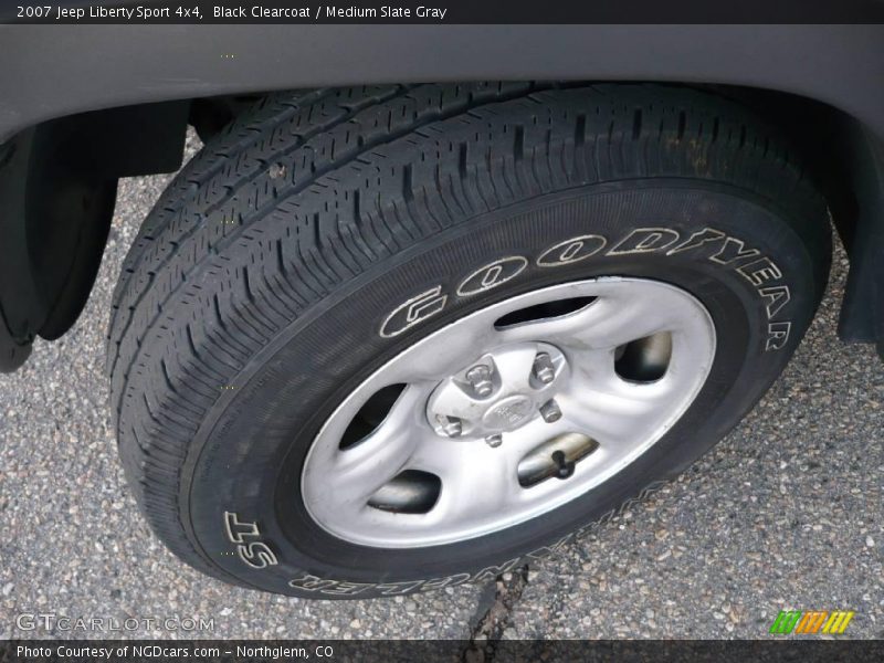Black Clearcoat / Medium Slate Gray 2007 Jeep Liberty Sport 4x4