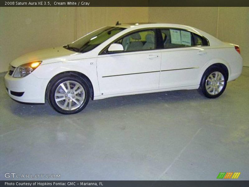 Cream White / Gray 2008 Saturn Aura XE 3.5