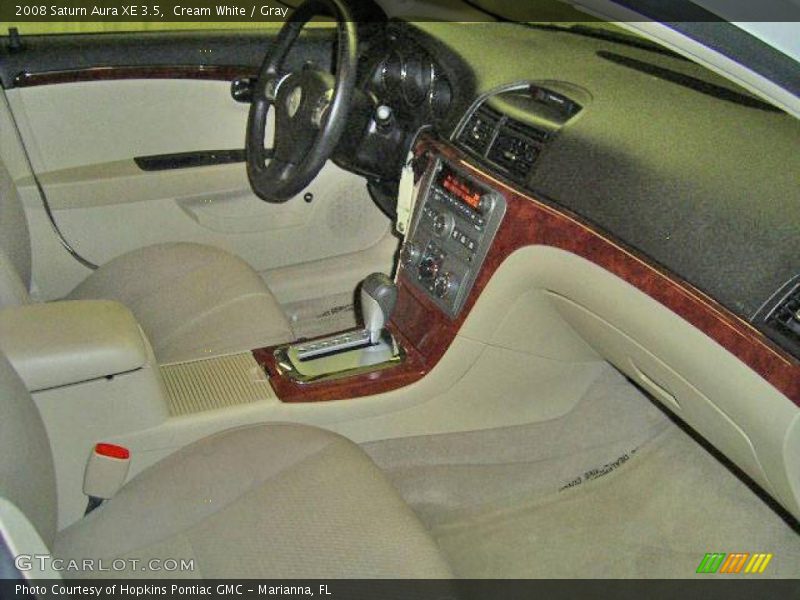 Cream White / Gray 2008 Saturn Aura XE 3.5