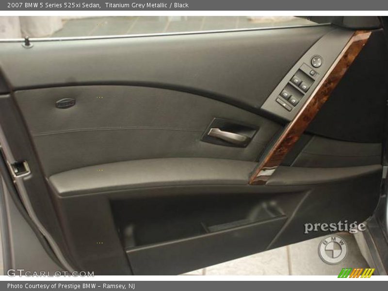 Titanium Grey Metallic / Black 2007 BMW 5 Series 525xi Sedan