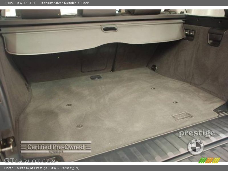 Titanium Silver Metallic / Black 2005 BMW X5 3.0i