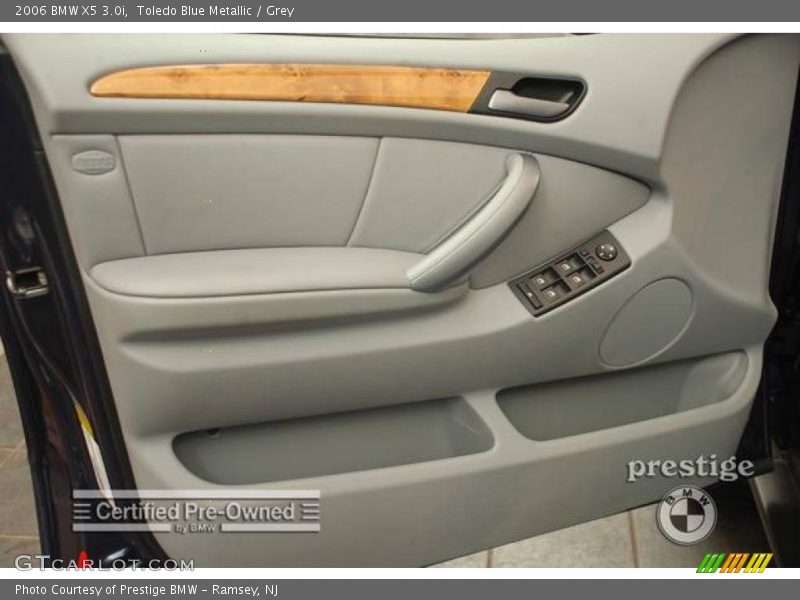 Toledo Blue Metallic / Grey 2006 BMW X5 3.0i