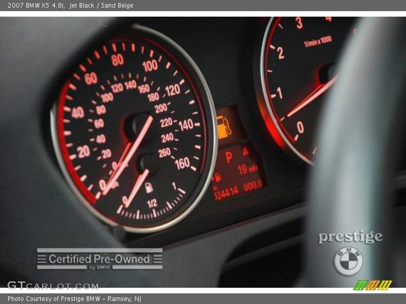 Jet Black / Sand Beige 2007 BMW X5 4.8i