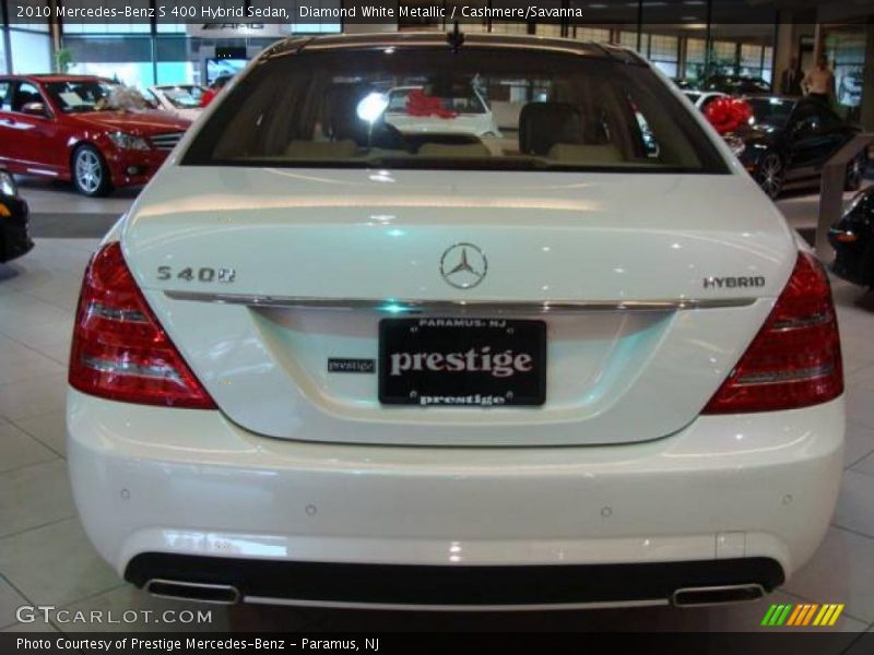 Diamond White Metallic / Cashmere/Savanna 2010 Mercedes-Benz S 400 Hybrid Sedan