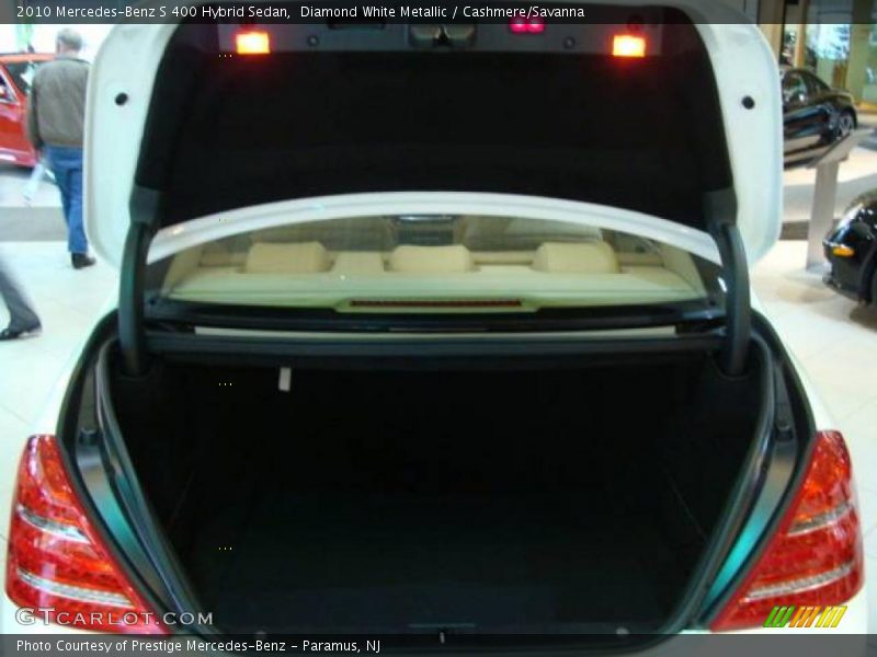 Diamond White Metallic / Cashmere/Savanna 2010 Mercedes-Benz S 400 Hybrid Sedan