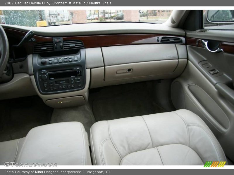 Bronzemist Metallic / Neutral Shale 2002 Cadillac DeVille DHS
