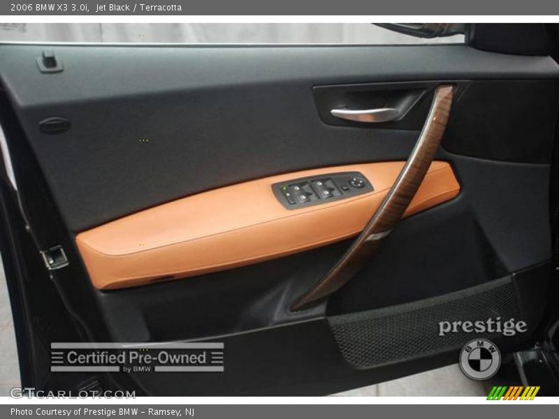 Jet Black / Terracotta 2006 BMW X3 3.0i