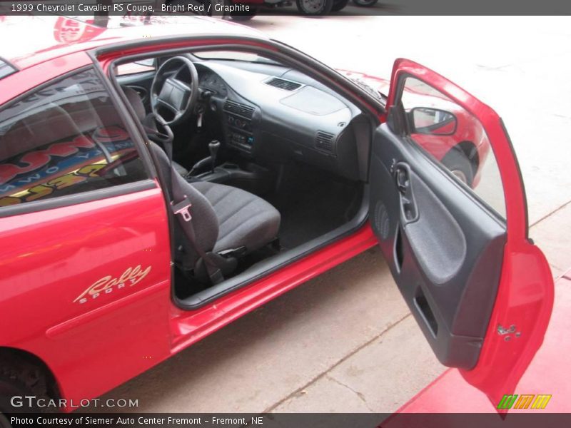 Bright Red / Graphite 1999 Chevrolet Cavalier RS Coupe