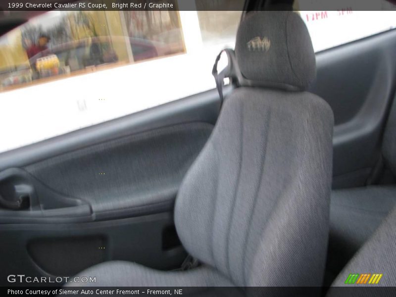 Bright Red / Graphite 1999 Chevrolet Cavalier RS Coupe
