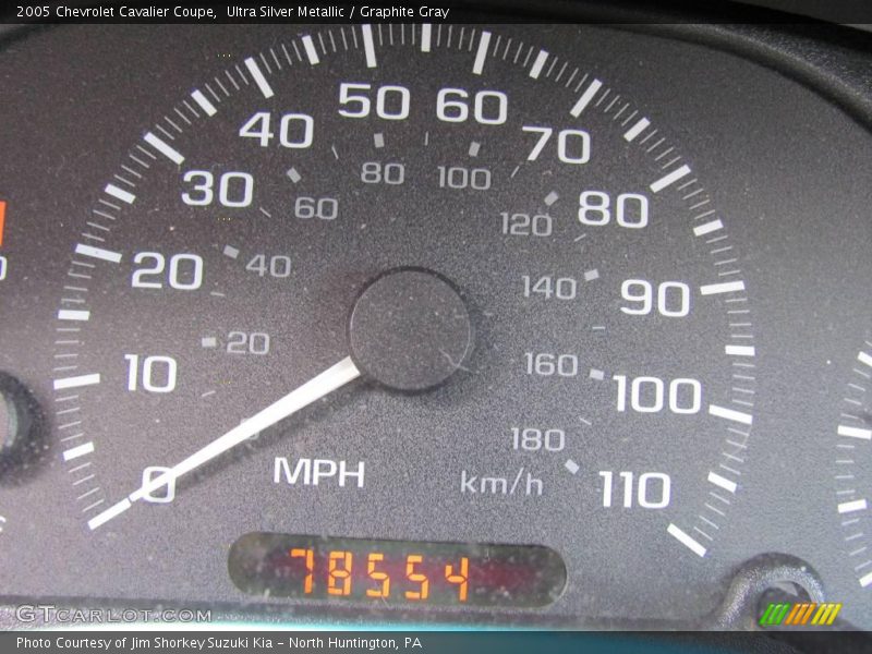Ultra Silver Metallic / Graphite Gray 2005 Chevrolet Cavalier Coupe