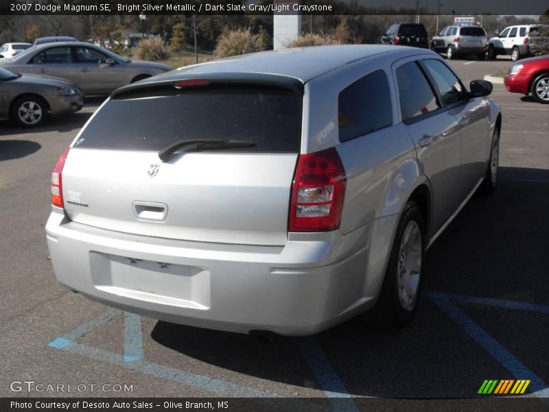 Bright Silver Metallic / Dark Slate Gray/Light Graystone 2007 Dodge Magnum SE