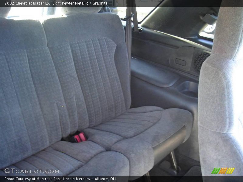 Light Pewter Metallic / Graphite 2002 Chevrolet Blazer LS