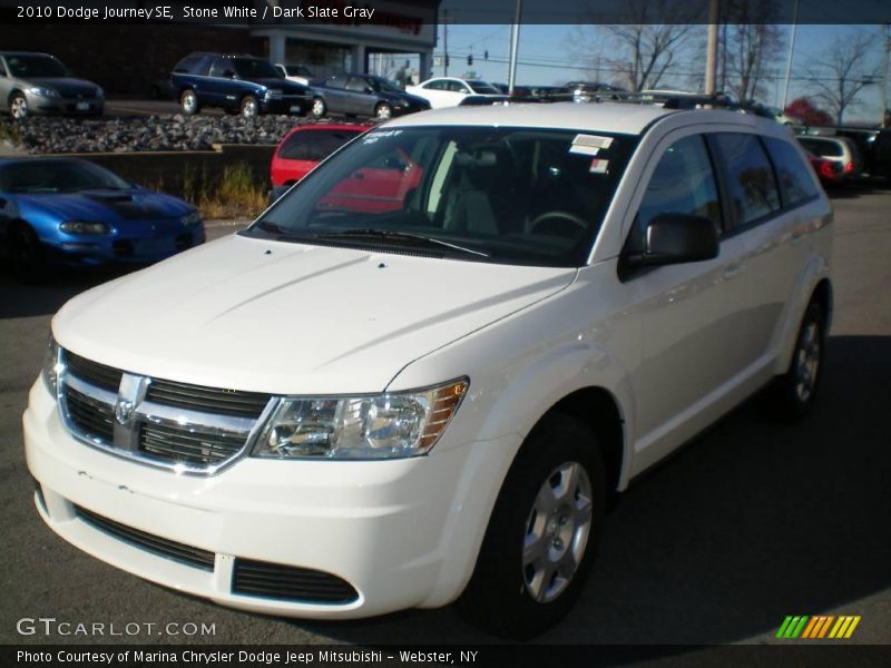Stone White / Dark Slate Gray 2010 Dodge Journey SE
