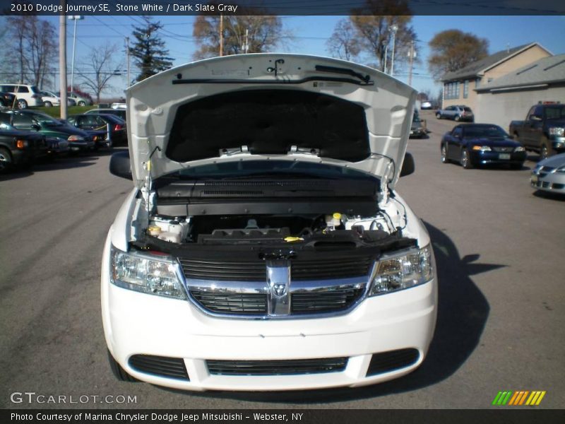 Stone White / Dark Slate Gray 2010 Dodge Journey SE
