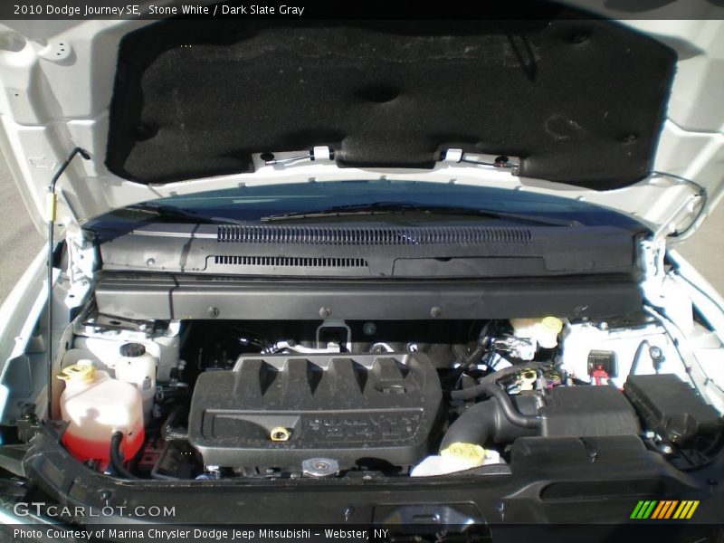 Stone White / Dark Slate Gray 2010 Dodge Journey SE