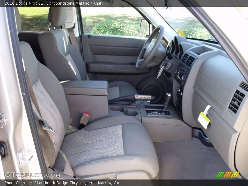 Light Sandstone Metallic / Khaki 2010 Dodge Nitro SE