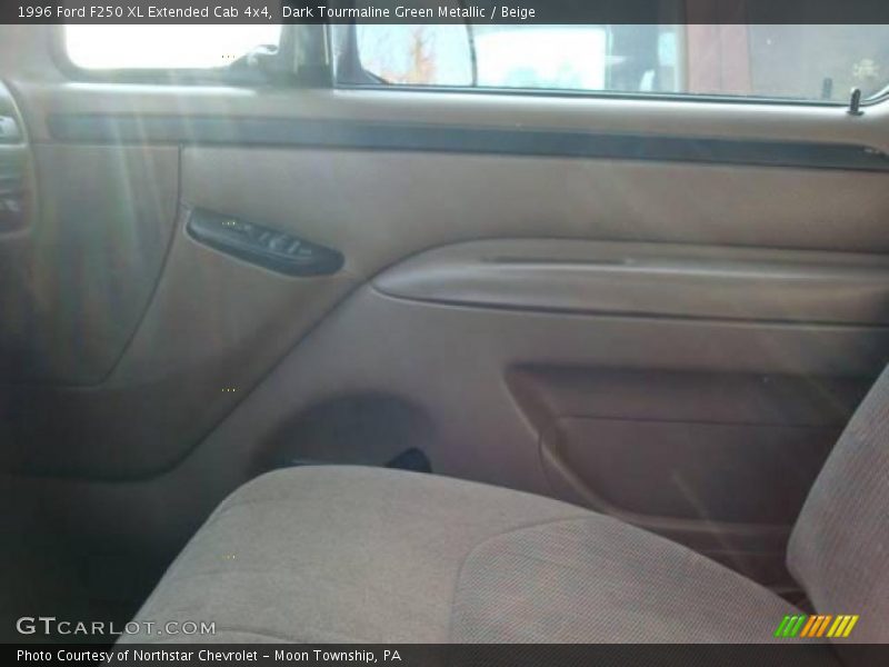 Dark Tourmaline Green Metallic / Beige 1996 Ford F250 XL Extended Cab 4x4