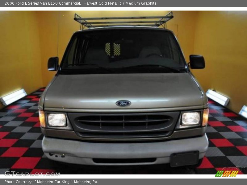 Harvest Gold Metallic / Medium Graphite 2000 Ford E Series Van E150 Commercial
