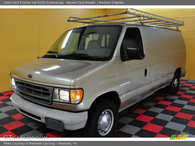 Harvest Gold Metallic / Medium Graphite 2000 Ford E Series Van E150 Commercial