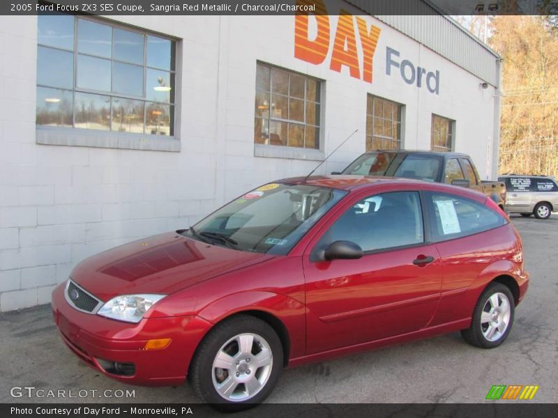 Sangria Red Metallic / Charcoal/Charcoal 2005 Ford Focus ZX3 SES Coupe