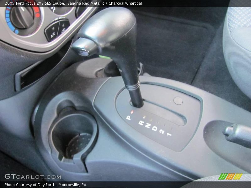 Sangria Red Metallic / Charcoal/Charcoal 2005 Ford Focus ZX3 SES Coupe