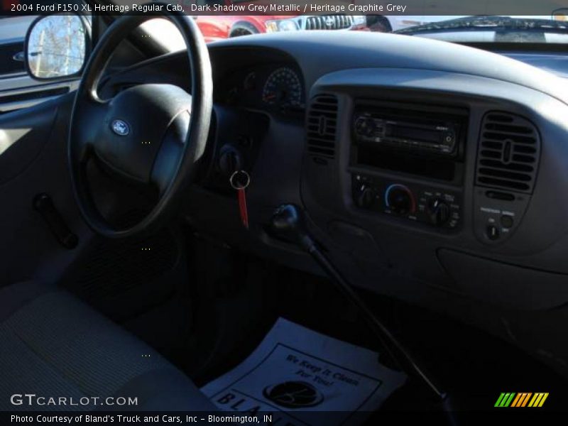 Dark Shadow Grey Metallic / Heritage Graphite Grey 2004 Ford F150 XL Heritage Regular Cab