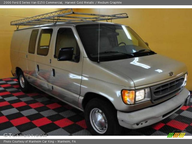 Harvest Gold Metallic / Medium Graphite 2000 Ford E Series Van E150 Commercial