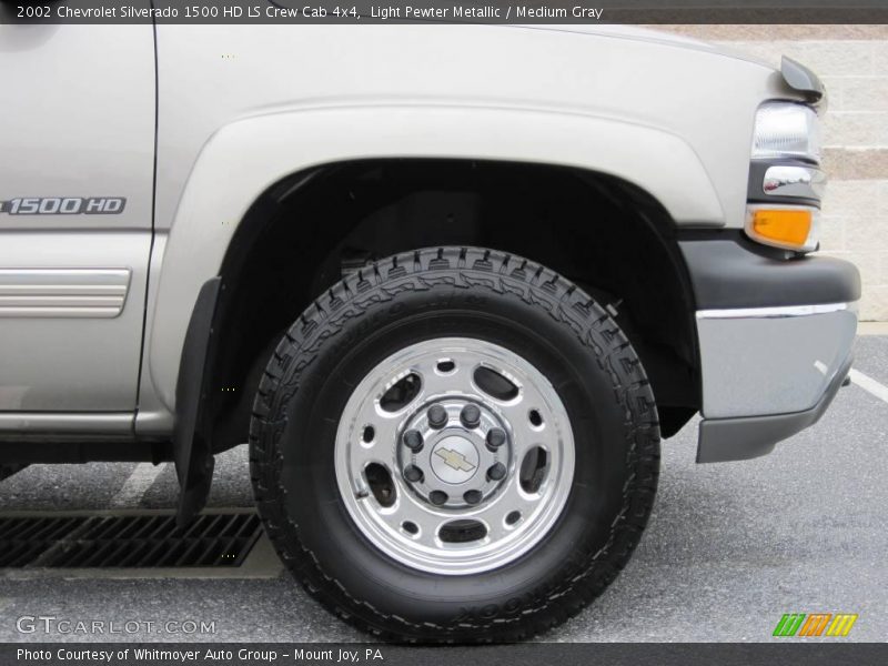 Light Pewter Metallic / Medium Gray 2002 Chevrolet Silverado 1500 HD LS Crew Cab 4x4