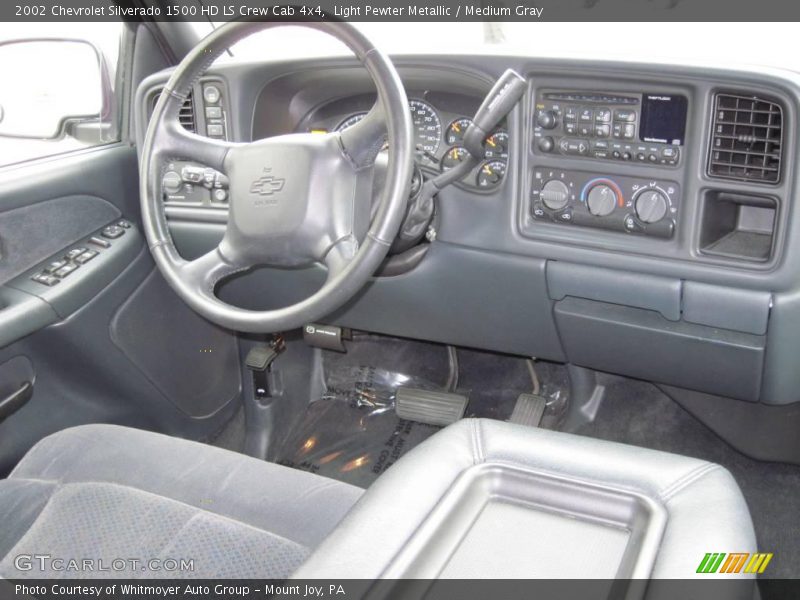 Light Pewter Metallic / Medium Gray 2002 Chevrolet Silverado 1500 HD LS Crew Cab 4x4